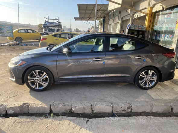 السلام عليكم النترا 2017 
فول بصمه +حساسات + تنته + تدفئه كشنات امامي + كشنات خلفي + تدفئه ستيرن + صندوق ذكي 

محرك كير شرط 20 دوش 

ثلث انضمه للقياده Eco + وعادي + سبورت 

سياره نضيفه كلش 

بيها بارد كما موضح في الصور بدون اي نقطه صبغ او معجون 

سنويه وهزه جديدة 2025

سياره باسمي شرط التحويل 

153$ بيها مجال بسيط 

واتساب ***********

اتصال ***********
