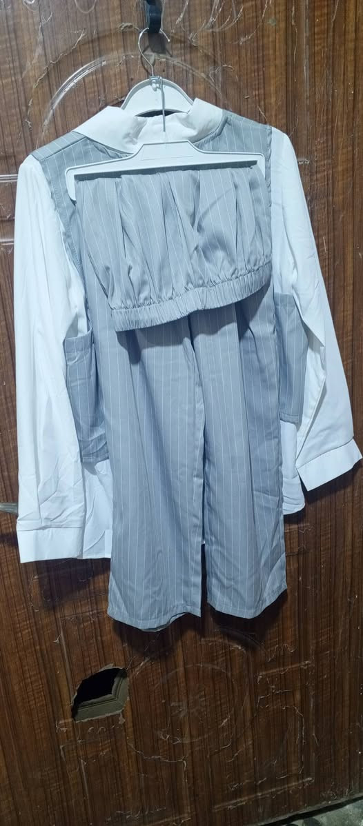 عندي هاي الفساتين قياس ٤٦ـ٤٨ للبيع السعر والتفاصيل جوه المنشور متوفر توصيل لكل  3


**إذا كنت صاحب هذا الإعلان وتريد حذفه لأي سبب، رجاءا أرسل رسالة إلى الدعم الفني**