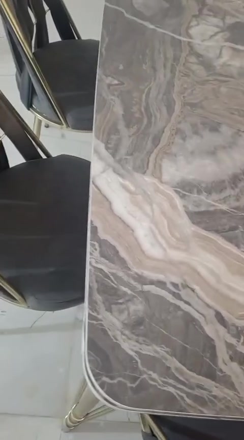 ميز طعام 5 كراسي الكرسي 6 بي كسر
 استعمال قليل

السعر 150 وبي مجال


**إذا كنت صاحب هذا الإعلان وتريد حذفه لأي سبب، رجاءا أرسل رسالة إلى الدعم الفني**