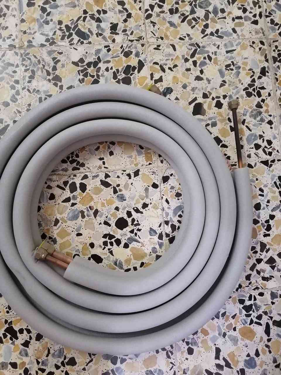 سلام عليكم
للبيع سبلت كنتوري ٢ طن
جديد غير مستخدم
الأستفسار ***********
