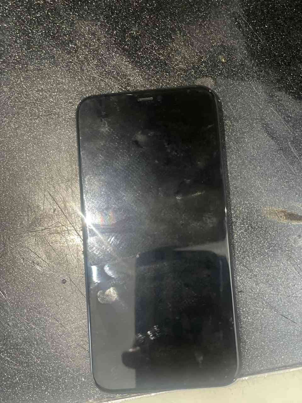 السلام عليكم
اهل الصيانه سعر بلاش ركز زين
ايفون دعش عادي كامل تفصيخ على شرط استخدام أسبوعين وضرب البورد بطارية ثمانينات وضع الشركه كليته ممبدل قطع شرط بيع يكون جيب بورد وافحص يلا السعر70الف بسعر الشاشه والله العظيم وهمين شاشة التفصيخ أغلى بهواي 
العنوان بغداد الاعظمية
***********
