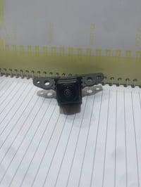 كاميرا اماميه نيسان روج شكل جديد اصلي شريكة بدون موشكيله سعر ٠٧٥٠٦٤٦٦٤...