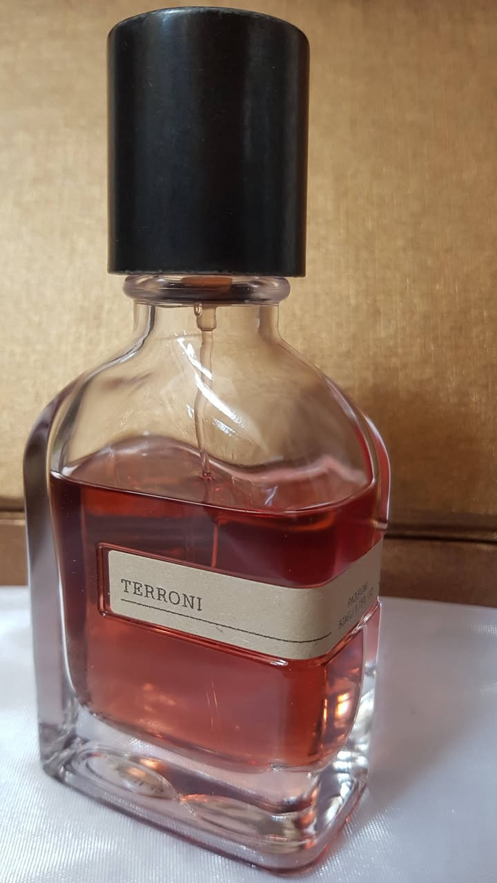 السلام عليكم 
مجموعة عطور متوفرةللتقسيم
 مع تحياتي المعطرة💐


**إذا كنت صاحب هذا الإعلان وتريد حذفه لأي سبب، رجاءا أرسل رسالة إلى الدعم الفني**
