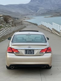 أفالون ليمتد • ٢٠١١ • لوحة دبي