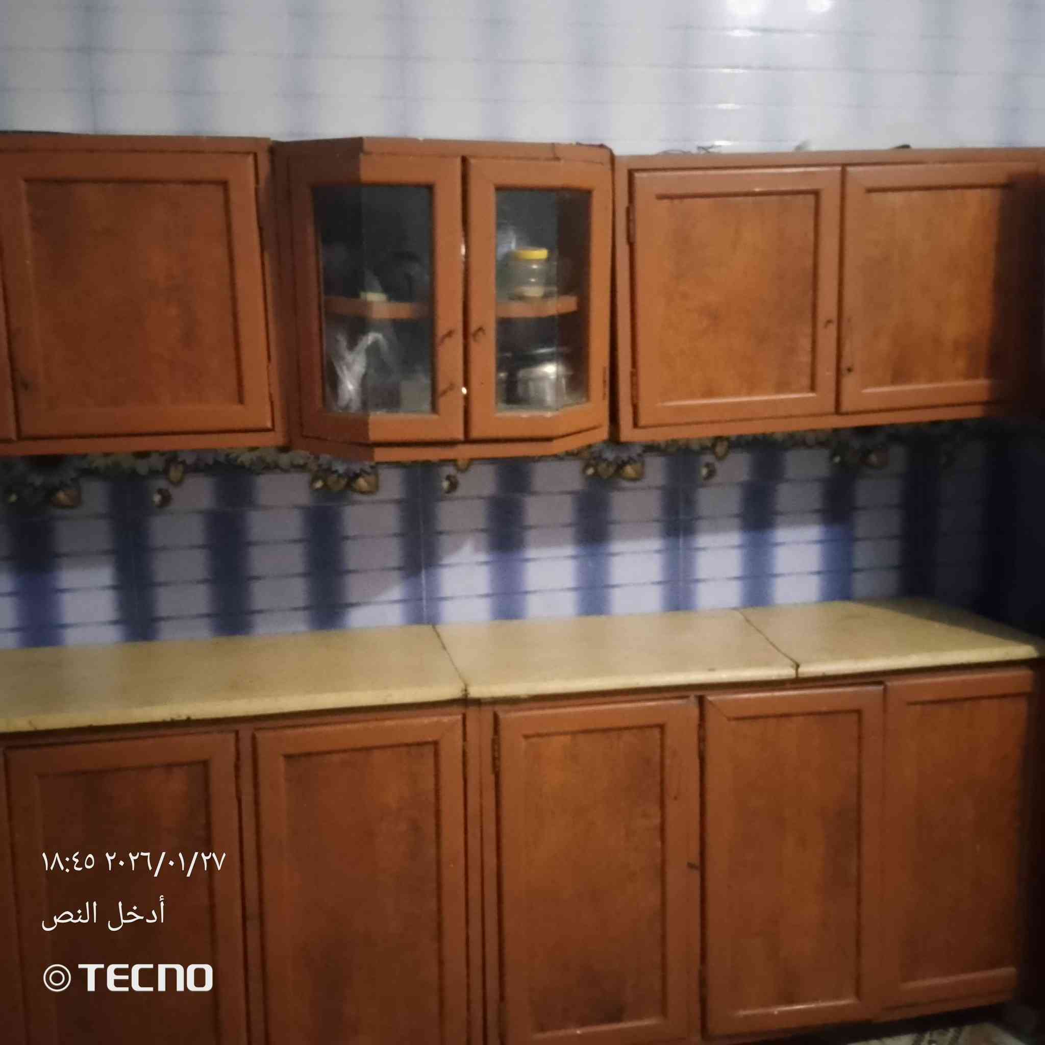 السلام عليكم
كاونتر مستعمل للبيع
6امتار 
للستفسار***********
