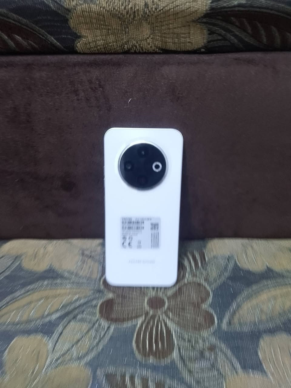 سلام عليكم جهاز نضيف صارلك سبوع من مستخدمه جديد تكنو ذاكره 128 بوبجي 90 فريم السعر 160 الرقم ***********
