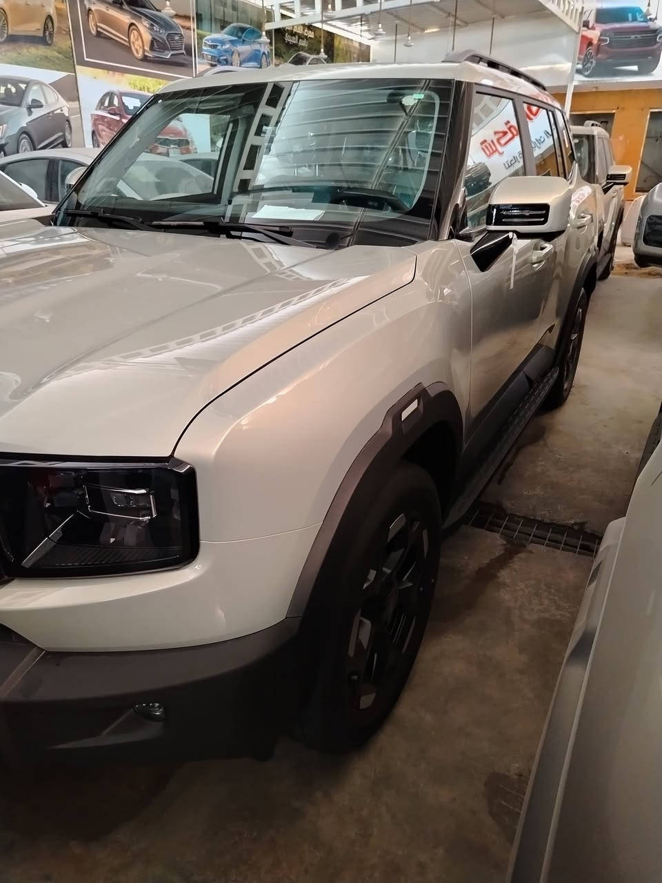 ‼️كل ما هو جديدوحصري نقدمه لك في ادق التفاصيل‼️
🚗🚗   JETOUR T1  COMFORT 🚗🚗  
   الالوان المتوفرة : الاسود + الرصاصي + الشمباني 
🔥🔥 بسعرررررر نااااااررررررر 🔥🔥 
 ‼️مرقم بغداد ( شامل الدلالية ) ‼️
ضمان 10 سنوات 
محرك : 2،0 لتر تيربو 4 سلندر
دفع امامي
نظام التشغيل بصمة 
دخول ذكي 
تشغيل عن بعد 
4 كاميرات محيطية 
نظام مراقبة النقطة العمياء 
مثبت السرعه 
هاند بريك كهربائي + اوتو هولد 
ويل كب حجم 19 انش 
حساسات اصطفاف خلفي 
وسائد امامية وجانبية
المقاعد الامامية كهربائية 
تبريد في المقاعد الاماميه 
صندوق كهربائي
مقاعد امامية 2 كهرباء 
مقاعد جلد باللون الفيروزي المميز 
شاحن تلفون وايرلس + نظام التبريد
نظام ابل كاربلي + اندرويد اوتو لاسلكي 
صندوق خلفي كهربائي 
انارة محيطيه 
مرايه جانبيه كهربائيه ومدفئه 
وضعيات قياده متعدده 

كل هذا تجدونه في شركة الذاكرون لتجارة السيارات 
📍 موقعنا بغداد الكريعات شارع الوقف السني 📍

اوقات العمل والاستفسارات من الساعه12ظهراً الى 10  مساءاً

☎️ للاستفسار ☎️

*********** 📞 مصطفى 
*********** 📞 محمود
*********** 📞 احمد
