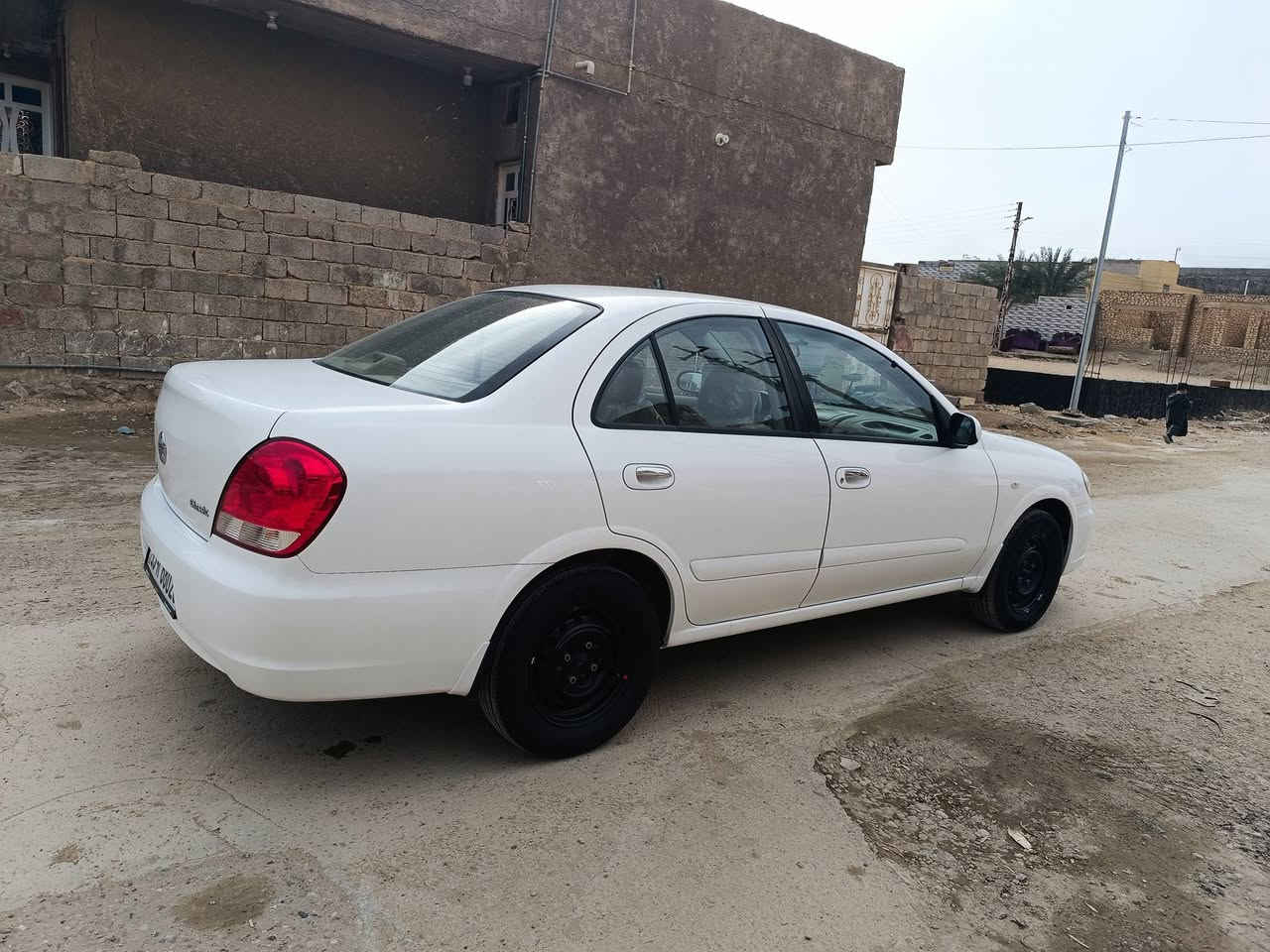 سني ياباني موديل 2010ابحاله الوكاله ماشيه 54الف كفاله عامه من كلشي تايرات الشركه جواه محرك اسود كير اوتماتيك رقم انبار تحويل مباشر مكان السياره الانبار قضاء هيت اي استفسار اتصال هاتفي ***********او*********** الشراي يتصل تلفون
