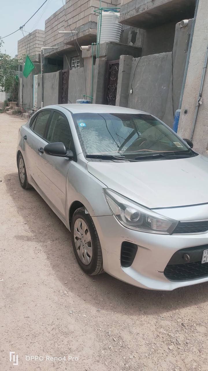 السلام عليكم
للبيع كيا ريو موديل 18 وارد امريكي 

رقم كربلاء دولي مصفره غرامات 

باسمي مداور حادث جاملغ صوب الصدر وبنيد البنيد مصبوغ والجاملغ راجع بارد بدون دواخل ثاني يوم تبريح كله جديد شغال عميه كامره وشاشه شاهم اني

محرك 1600 السعر 105 والشراي يتصل

 بي خير ويدلل

المكان كربلاء 

موبايل ***********
