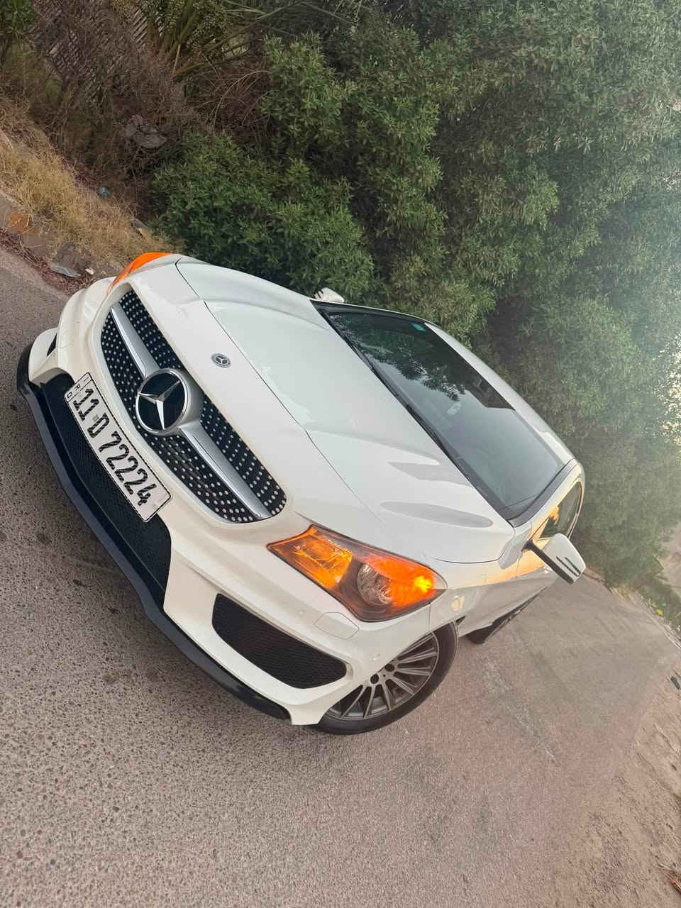 السلام عليكم 
للييع او المراوس حسب القناعه 

Mercedes-Benz _ CLA 250 _ 2018
قطعه وحده فقط جاملغ الايسر الحادث ع الخاص 
محرك 4سلندر 2000 تيربو  كير مكينه كفاله 
السياره حلوه ونصبتهه تخبل وماناقصهه برغي كامله مكمله 

شاشه جبيره .. كاميرا دواره .. شفتات سترين .. سترين كهرباء وخزن .. هندبريك بصمة .. كشنات جلد .. كشنات كهرباء .. كشنات خزن .. كشنات هيتر .. تبريد قطعتين ثلج .. فول تحكمات سترين .. كروز سرعه .. ماوز تحكم .. نظام اوتو ستوب .. نظام تراكشن .. مودات قياده .. وباقي المواصفات المعروفه مكان السياره بغداد كراده ***********
