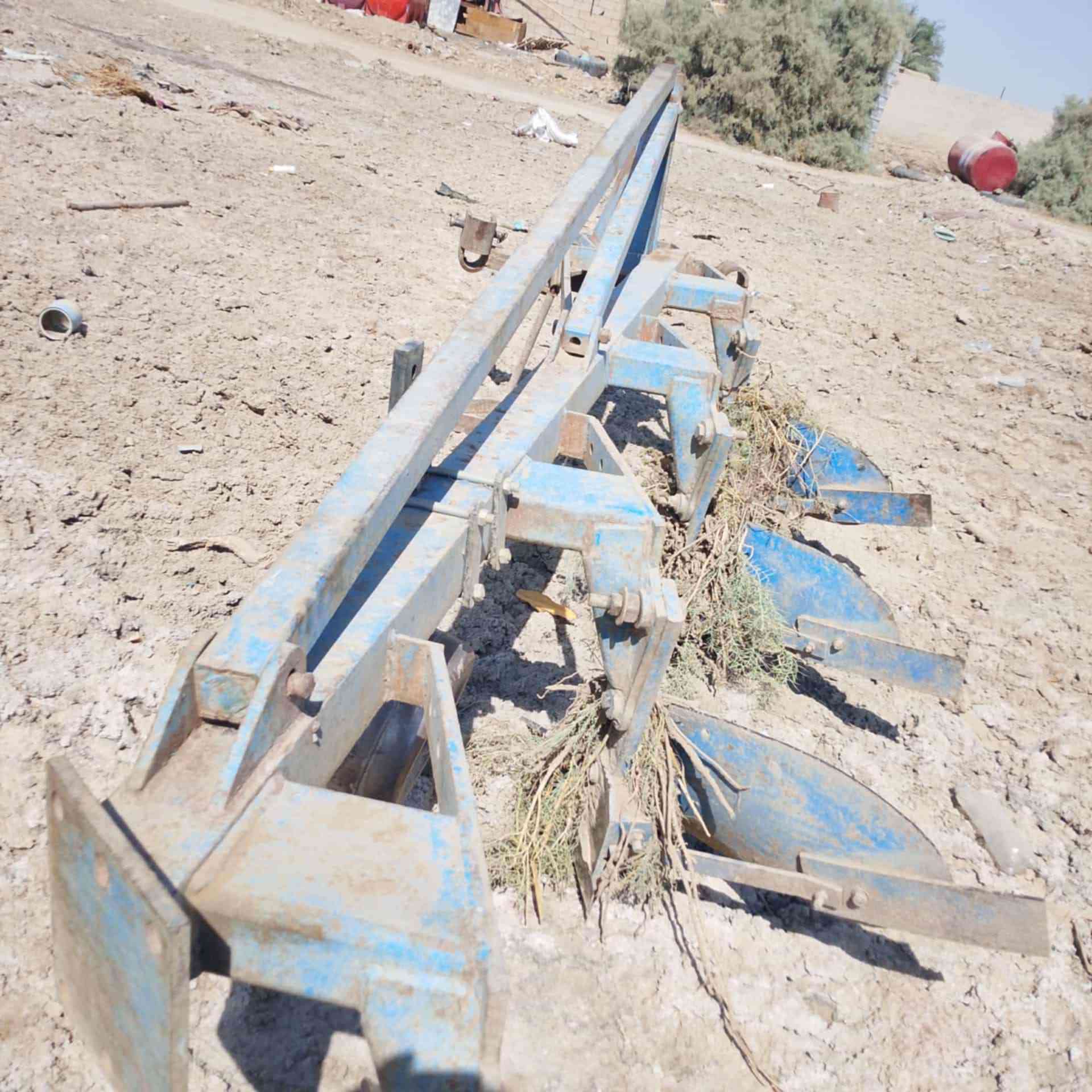 السلام عليكم لبيع فدان سلوم حجم 14 واستفسار الرقم ***********
