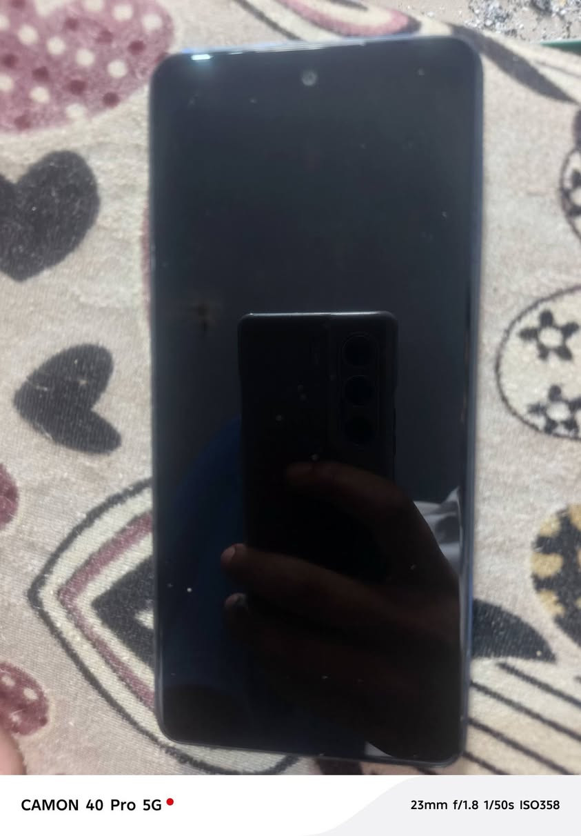 السلام عليكم تليفون بوفا فايف للمراوس بحساب بوبجي قوي حتلو انطي فرق أو حساب تيك توك تواصل فقط واتساب *********** مكاني مجمع الاميرات متواجد بالولايه النجف دامن ذاكرته 256عشوائيه 8
