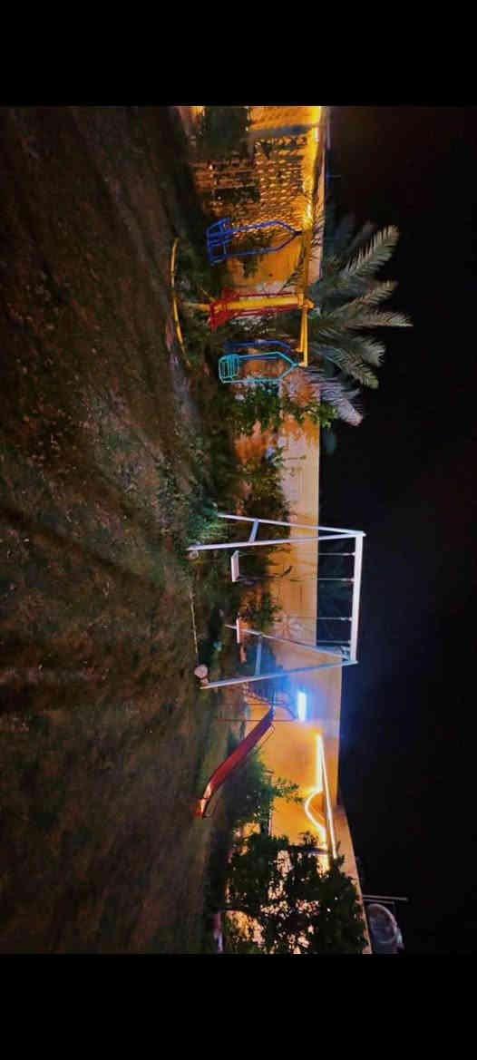 🔥 فرصة ذهبية – مزرعة VIP للبيع 🔥

مزرعة مميزة للبيع بموقع نادر في
📍 قضاء الدجيل – نهاية شارع السيكلات
📌 قريبة جداً من الشارع العام (الشارع الدولي)

📐 المساحة: 1500 م²
📏 واجهة عريضة:30 متر
📏 نزال: 50 متر

✨ مواصفات فاخرة:
✔ مزرعة مكملة ومؤثثة بالكامل
✔ مسبح خارجي كبير
✔ مسبح داخلي مع ساونا (جاهز للاستخدام صيفاً وشتاءً)
✔ موقع واجهي مميز وسهل الوصول
✔ جاهزة فوراً للسكن أو الاستثمار بدون أي صرف إضافي

📞 للجادين فقط – للمعاينة والاستفسار
يرجى الاتصال أو مراسلة الخاص 
***********
