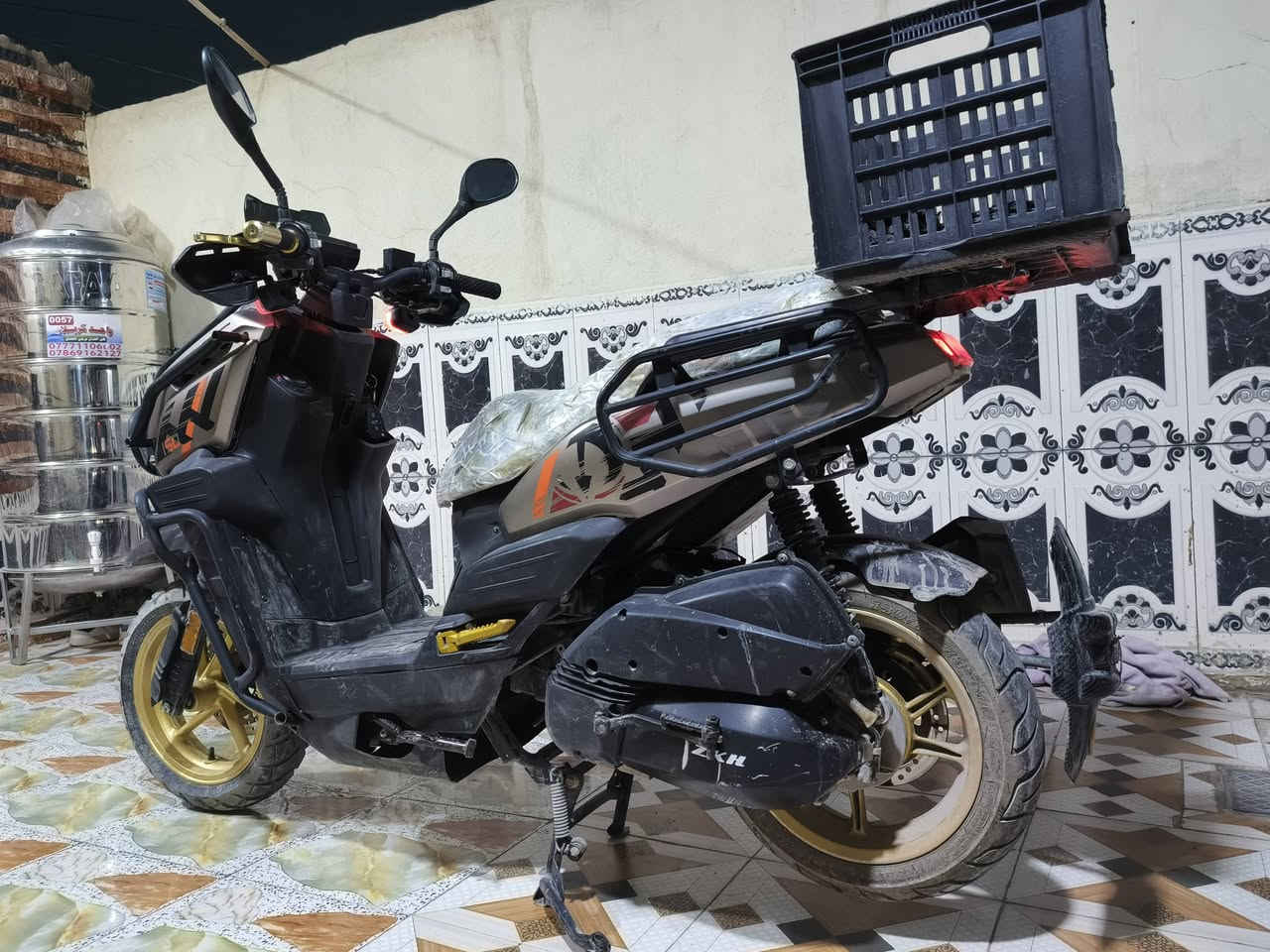 فقط اتصال
***********

السعر 600 ألف
