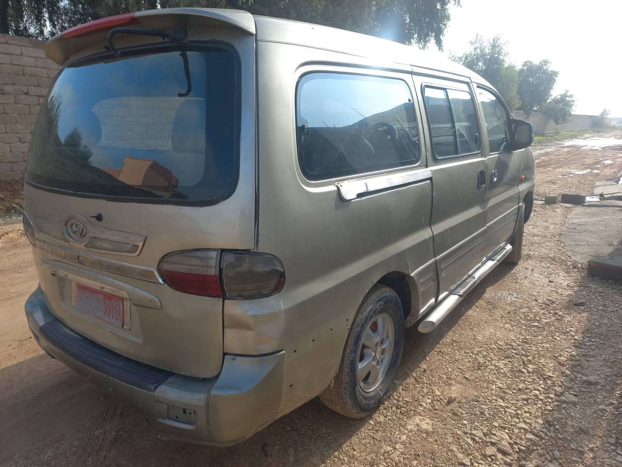 سلام عليكم
كيا استاركس موديل 2004
مكينه سوبر 
هيئه مصفر
  ***********
