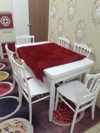 ميزطعام 6كراسي  السعر 200الف  توصيل مجاني للحجز خاص واتساب07783193197