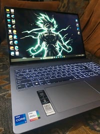 لابتوب لمس" حديث ومواصفات طيارة .. نظافة الجديد بسعر المستعمل جهاز لين...