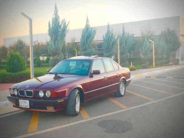 تم البيع. مباع.

سعر السيارة 62 ورقة

بي ام 525 موديل 1993 ديجيتال فانوس 
عام صبغ جمالية بدون ضربة بدون معجون
 تبريد ثلج كير توماتيك سيارة جاهزة
  شرط تحويل وكالة سيارة جاهزة 
 مكان السيارة محافظة السليمانية 
سيارة فول مواصفات 
*********** 
***********
