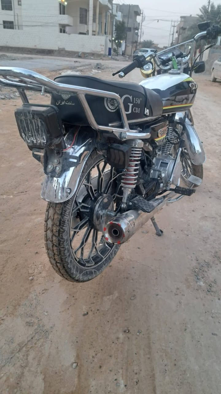 للبيع
مكان تكريت
دراجة
2024 سونلنك5 كير
نضيف كلشي شغال محرك شرط 
سعر550الف
***********
