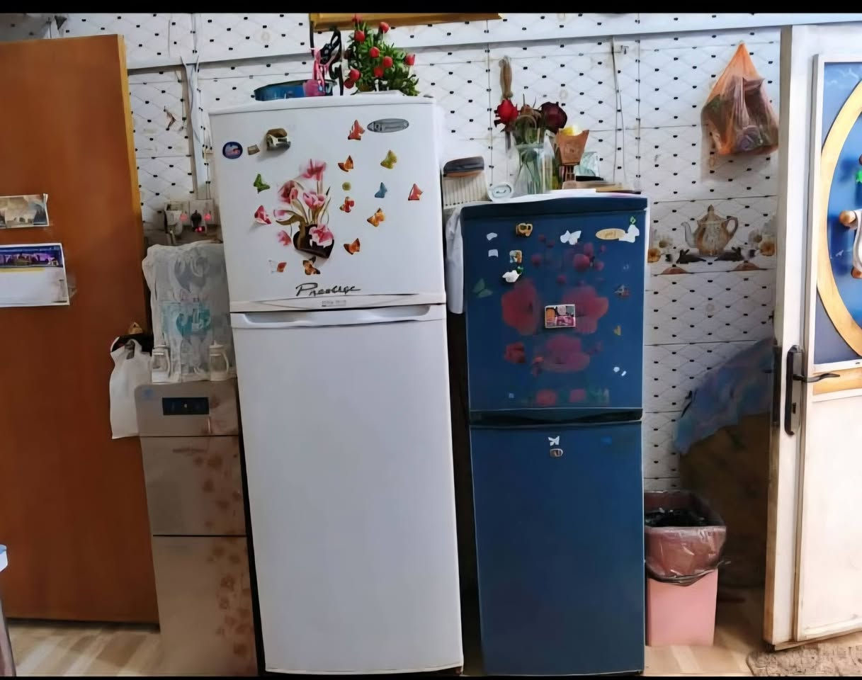 دار للبيع ١٠٠م امامي طابيقين وغرفه بالطابق الثالث كبيره 
العنوان الفداء قرب السريع  من جهة شارع ابو لبنان السعر ١٧٠ مع المجال للاستفسار الاتصال على ***********
