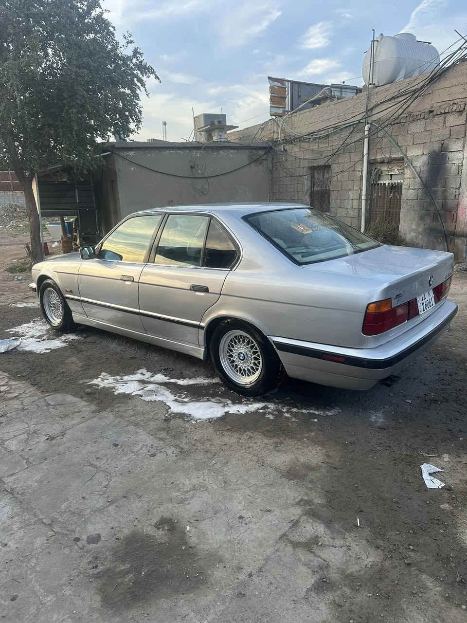 سلام عليكم اخواني أرجو منكم قراهء جميع الكتابه في عن مواصفات سياره مكان سياره بغداد بسمايه سياره حجم اصل 525 مكينه عدله موديل 92 سياره صبغ عام لجماليه كهربايات غرفه ابيض ملكي مري كهرباء تبريد ثلج 🧊 سياره مكفوله من لحادث بسمي تحويل مباشر السعر 78$ وبي مجال  رقم ***********
