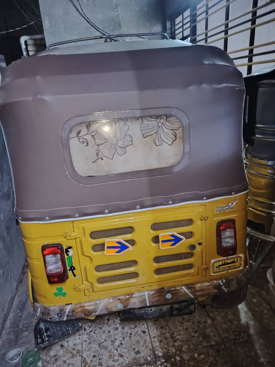 السلام عليكم تكتك للبيع موديل ١٩ رقم وسنويه بأسمي العنوان بغداد شعلة رقم تليفون ***********
