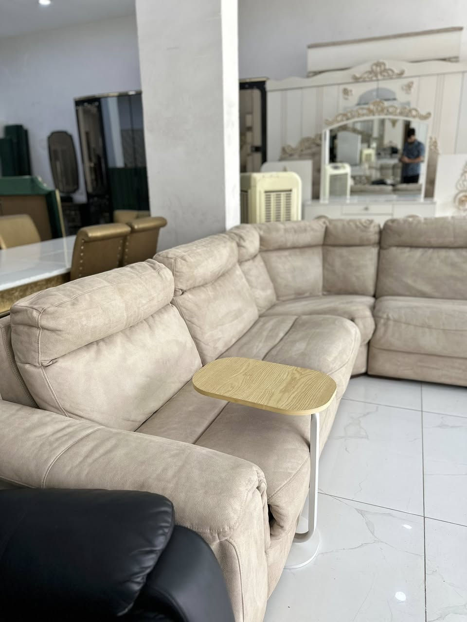 متوفر كورنار امريكي ماركه  7 مقاعد نضافه 95‎%‎  مع كورسي ليزي جير  مال استراحه  قطع متحركه وبي جواكر ثنين  تكدر تتحكم با لقياسات  حسب مكانك الخاص    

العنوان اربيل هفلان شارع المستعمل ( معرض الياقوت) 

وأيضاً نعمل بنضام الشراء جميع انواع الاغراض المنزليه الماركه الاوربي او تركي. فقط  الي بـ حاله جيده  

للتواصل واتس اب :


**إذا كنت صاحب هذا الإعلان وتريد حذفه لأي سبب، رجاءا أرسل رسالة إلى الدعم الفني**