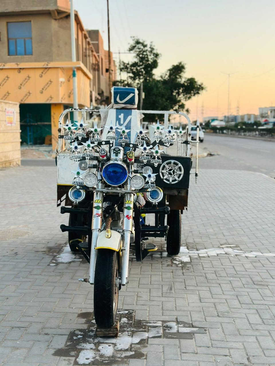 ستوته للبيع او المراوس ستوته جاهزه مكينه ٢٥ تخم تاير ستوته ربع ماذب عليه اليريده يجي خاص


**إذا كنت صاحب هذا الإعلان وتريد حذفه لأي سبب، رجاءا أرسل رسالة إلى الدعم الفني**