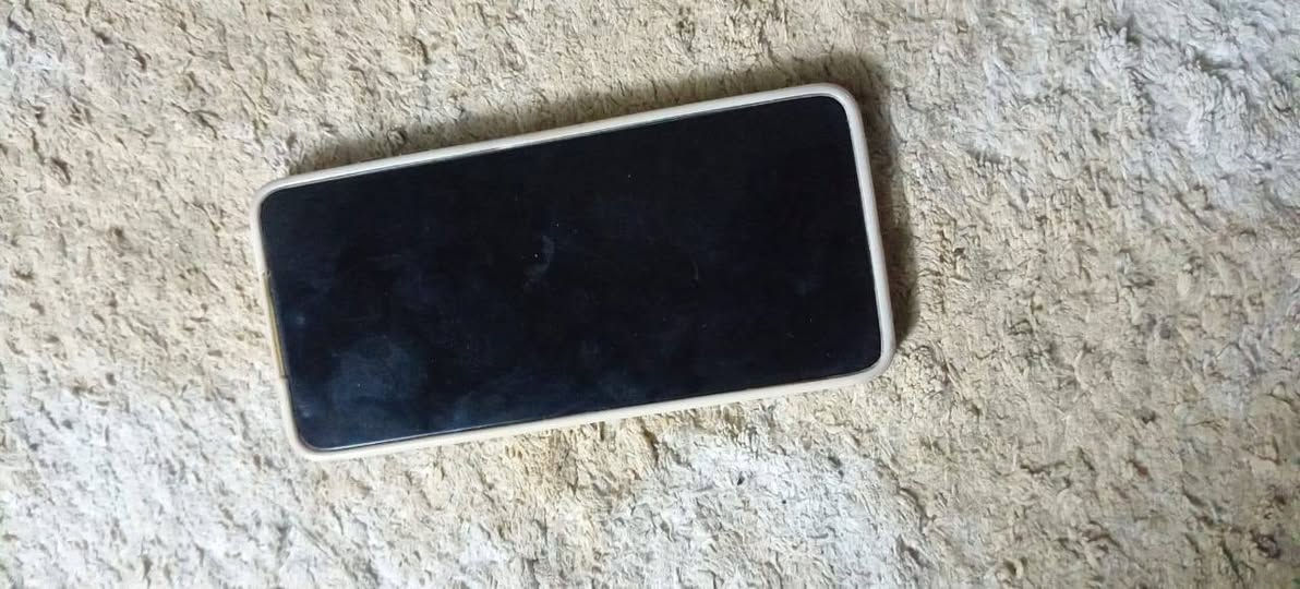 سلام عليكم ورحمة الله وبركاته
شباب جهاز بوكو اكس ثري 
يخبل ذاكره 256
خير من الله السعر 150
الرقم الحب يستفسر
***********
