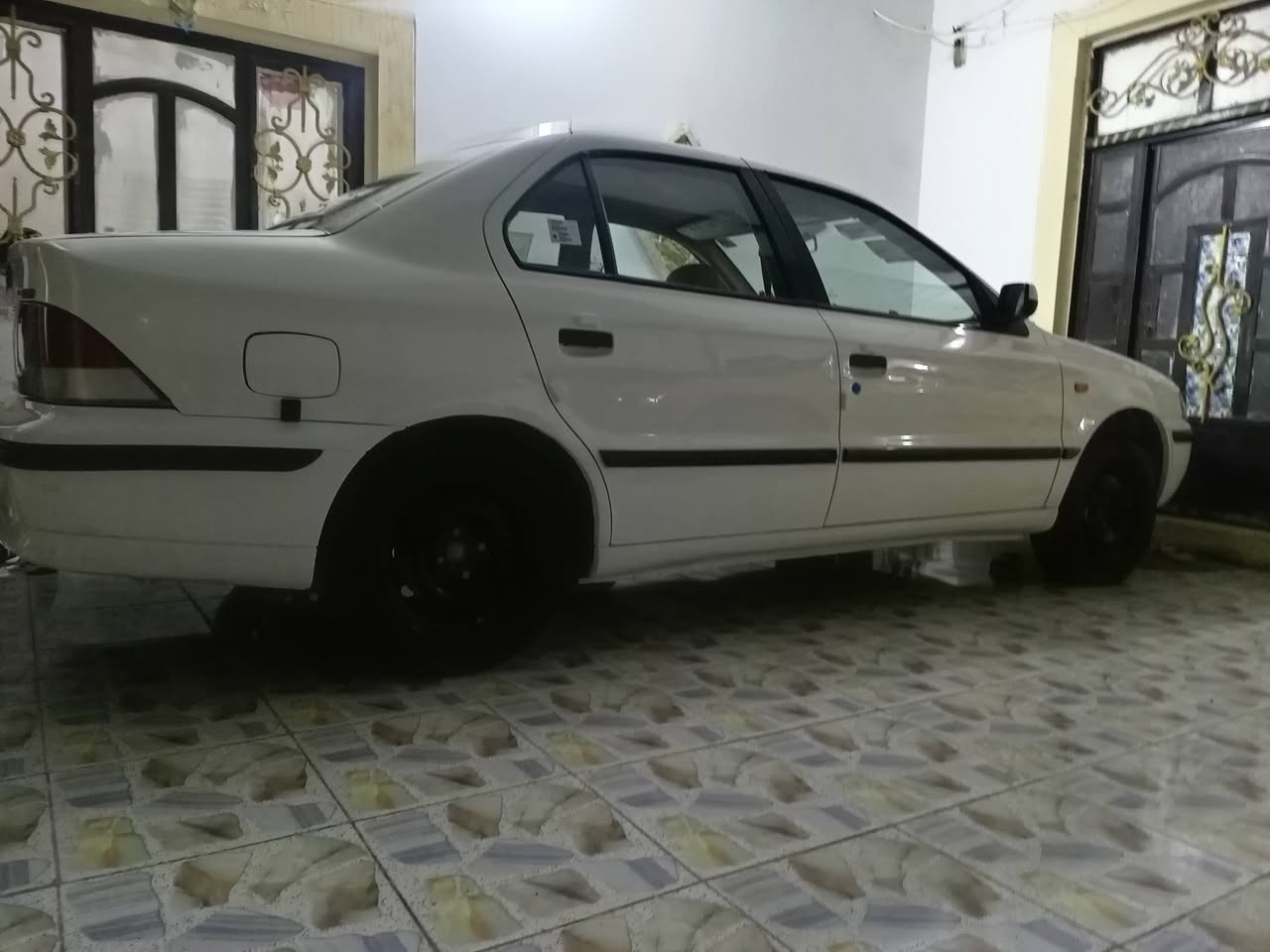 سلام عليكم سمند 2010مكفوله كفاله عامه لاتبديل ولاضربه ماعده بارد بيهه مكينه وكير عل شرط دواخله جديده ولون الدوخل بيجي واي ستفسار عل رقم *********** السعر 47 وبيهه مجال
