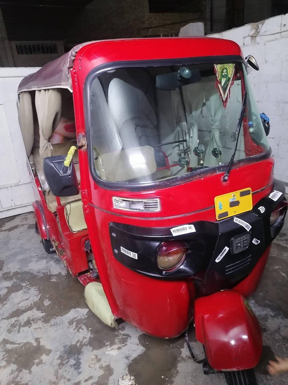 السلام عليكم
تكتك ١٨ أوراق المصطفى كاملات تكتك نظيفه صبغته حلوه كهربائيات كله شغاله لايت وشاره زنون  باتري جديد تخم تاير جديد جبلي ابو الحلقومه الأمامي بعدني ماشاده بنزات جدد وفلنجات الخلفيه جدد   شادله شاشه اصليه وتاير سبير التكتك هم وياها التكتك مكينه بيه بكن كبل شكم يوم صار بيه ممثر وحته بل مشي مابيه صوت  مكينته ناعمه  كلش ونشطه شرط ترايك مال ٢٠ زيرو وبيه هاذه لخياس موظح بل فديو
مكاني الدوره السعر 2600 وبيه مجال ماكو هيج سعر بس متوازي ***********
