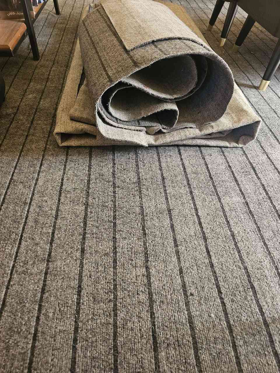 للبيع كاربت مستخدم (قطعة مربعة ٢.٥×٢.٥) مع (قطعة اضافية صغيرة ٣.٥طول وعرض تقريب نص متر) مع سلة مواعين مستخدمة.
  كلهن شلع بعشرة الاف
 العنوان بغداد حي العدل 
لايوجد توصيل


**إذا كنت صاحب هذا الإعلان وتريد حذفه لأي سبب، رجاءا أرسل رسالة إلى الدعم الفني**