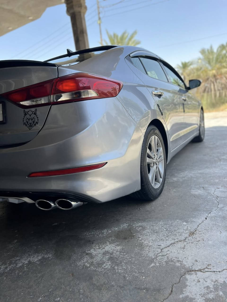 سلام عليكم للبيع النتره٢٠١٧ وارد مريكي بيهه اربع قطع صبغ مكان بغداد سعر ١٢٥ ***********
