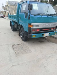 تويوتا • قلاب • جاهزة ونظيفة