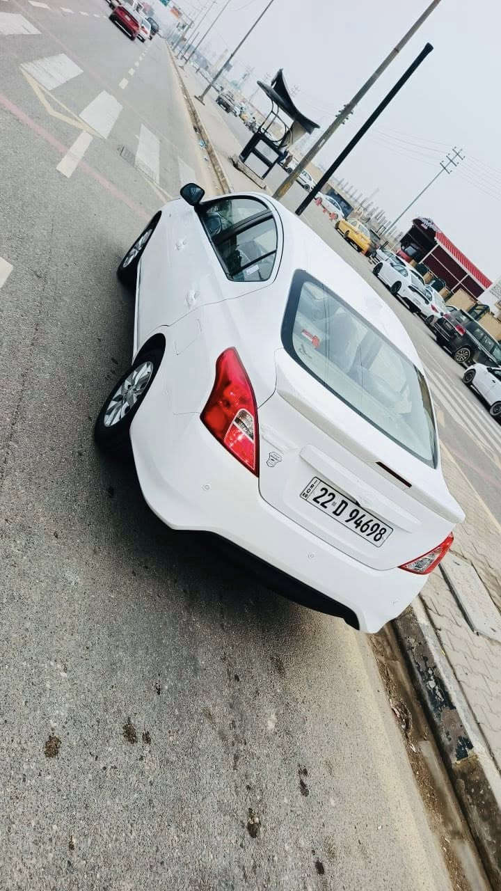 السلام عليكم نسان صني هندي مديل 24 سياره جديده وجاهزه ماعيزها شي ويل كب تبريد خلفي بسم شركه تريد وكاله تريد تحويل بيها جاملغ خلفي صبغ اثر دحجه ستوته بدون اي داخل بيها رصعتين بل باب السعر 125وبيها مجال مكاني نجف ***********
