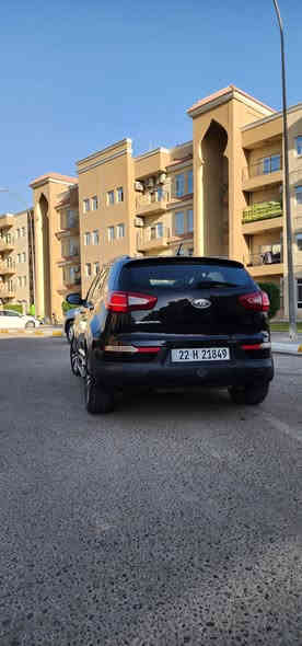 كيا سبورتاج خليجي 
موديل 2012 ..

دفع رباعي 
كاميرا خلفية 
سقف بانورامي 
تدفئة مقاعد 
مثبت سرعة
مرايا جانبية كهربائية
مقاعد كهربائية
كشافات ضباب
وضعيات القيادة
مقاعد جلد 

ماشيه 199,000
محرك 4 سلندر 2.0

بيها تبديل باب المقعد الخلفي ، خلف الصدر
وباب الأمامي الصدر صبغ فقط ..
بسبب حادث جانبي 

السعر مناسب ان شاءالله
لان البيع مستعجل ..
مكان السيارة بغداد ..

رقم الهاتف للتواصل / ***********
