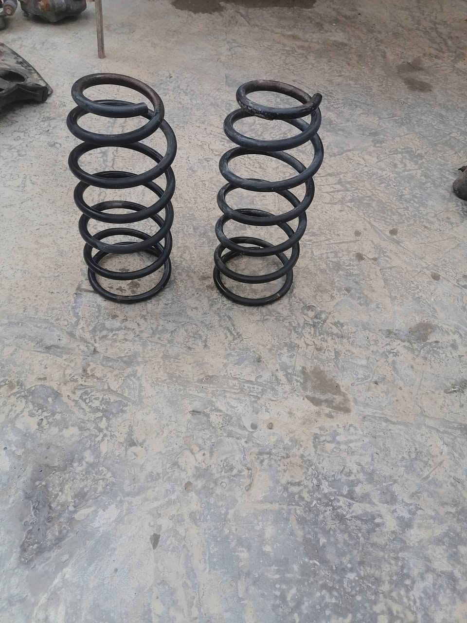 غراض ريو لويات مال حاويه من موديل 2000 لحد 2005 سعرهن 25 فجات حاويه سعرهن 30 طبلات حاويه سعرهن 20 جويتر مال كصه حاويه هوه وتي بي اس ول ايسي كامل سعره 40  متواجد بغداد وديالى الخاص مفتوح


**إذا كنت صاحب هذا الإعلان وتريد حذفه لأي سبب، رجاءا أرسل رسالة إلى الدعم الفني**