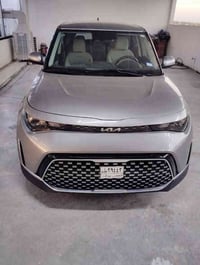 صول للبيع موديل 23 فول حادثه بنيد مبدل. بارد بچاملغ الامامي  رقم الشاص...