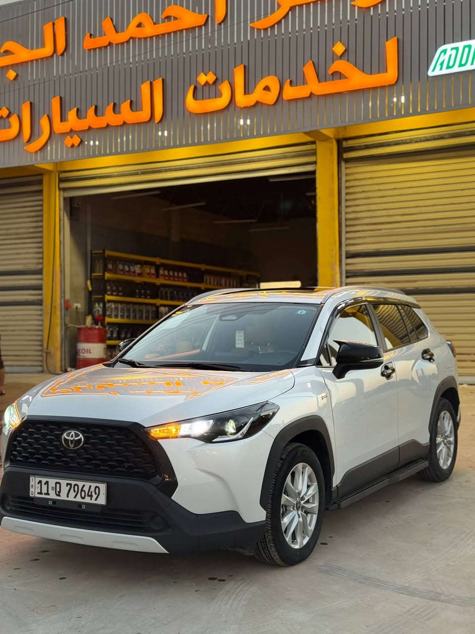 السلام عليكم 
للبيع كورلا كروز هايبرد 
موديل 2024 السياره زيرو
السياره كفاله عامه من الشخط والحادث
علامه سوده المرغوب 
المواصفات
سلايد روف
داخل جلد لون جملي
دوسات جانبيه كروز بلاديه
حمالات
رادار امامي تحديد مسار
اوتو هولد
حساسات دواره 
اشاير بل مري 
كشن كهرباء 
انضمه قياده
بصمه
قطعتين تبريد
محرك 20 طاحونه
شاشه جبيره تدعم ابل كار بلي واندرويد اوتو
وباقي المواصفات معروفه والسياره استيراد شركه باركود
مكان السياره تكريت
رقم بغداد مشروع وطني 
للاستفسار الاتصال عل الرقم فقط 
***********
