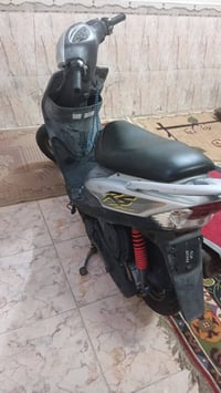 دراجة ماكس • معدلة كهربائيات • ديوانية