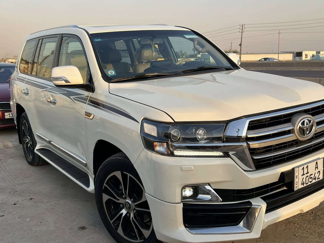 السلام عليكم للبيع لاندكروز مديل 2012محدثVXR2020اصلGXRبريم محرك كارتون كير صدر مواصفات فول للخير كشن كهربائي وشاشة عشرين ودركة عشرين وتنته مال كراند تورنك ام السماعات بسقف سيارة مصروف عليها وتحديث جيد وتخم تاير حجم 20رقم بغداد انكليزي بسمي شخصياً هزة جديدا 2027سيارة جاهزة على اخر حباية مصبوغةجماله مكفول شاصي وتحويل مكاني بغداد شاشات خلفيا وثلاجة شرط جماد ترايك 200وتحويل شرط نفس السبوع وسعر 275مع مجال سيارة شكد ما تتوقع جديدة وتراي عشرين الشراي يتصل ويدلل *********** //////
