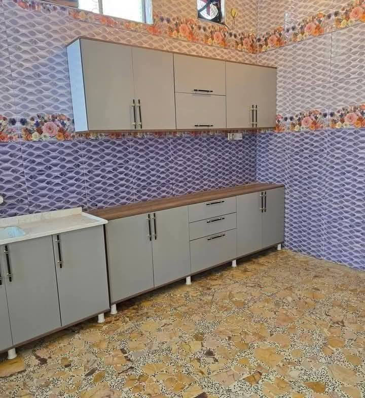 المفرد باسعار الجملة  
#السعر__275 الف
#كاونتر MDF خشب مترين ارضي وملحق مع سنك متر و20 مرمر . السعر 275 الف

تتوفر خدمة توصيل للمحافظات 
مركز بغداد التوصيل مجاني

للحجز ارسال الصورة الموديل 

كاونترات المنيوم جديد اجمل اللوان والموديلات 

#يحق رفض الطلب اذا كان مخالف للصور

#يحق لك رفض الطلب اذا بي كسر او ضرر  

#للمزيد من الاستفسار والحجز مراسلة الصفحة


**إذا كنت صاحب هذا الإعلان وتريد حذفه لأي سبب، رجاءا أرسل رسالة إلى الدعم الفني**