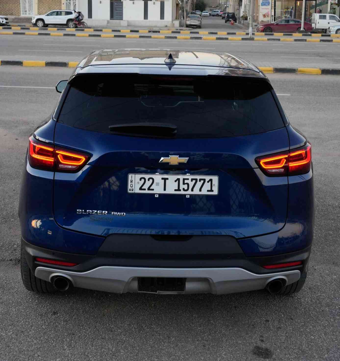 شفروليه بلايزر 2LT فور ويل موديل 2023 وارد امريكي محرك 4 سلندر تيربو الممشى 40,000 كم الرقم اربيل الموقع النجف

🟪 السعر  :: الطلب في التعليقات ويوصلك مباشرة ✍️ 📩                                           فقط على الصفحة مو على كروب🌐

المواصفات
فور ويل
رادارات جانبية
رادار تحذير امامي
كرسي السائق كهرباء
كاميرا خلفية
كشنات امامية تدفئة
مرايا كهرباء شفط
مثبت سرعة
تحديد مسار
تحكمات ستيرن
ماوس انظمة قيادة
شاشة
هاند بريك كهرباء
تبريد خلفي قطعتين
منافذ شحن USB و Type C
اربع ابواب بصمة
مانع انزلاق ABS
اوتو ستوب

الحالة
ضربة امامية كما موضح في الصور
البنيد معدل بارد ومصبوغ
الدعامية مبدلة
ايرباك الستيرن والبردة طاگ

 رقم صاحب السيارة 
***********
