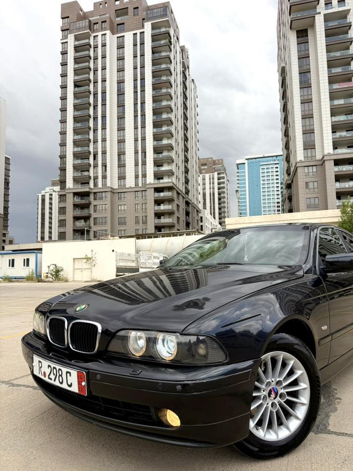 Bmw 525i 2002✈️🧿
***********
تایبەتمەندی👇
(گێر تۆماتیک-تەبرید-کوشن-جلد+هیتەر-کارەبای-خەزن-شاشە بیلادی-پێشو پشت حەساس-سوکان ڤۆلیۆم-تحدید سرعە-هتد……..

؛-گێر-مەکینە-کارەبای بەشەرت 
:/-مەنەفێست ئەسلی-غەرامە بەشەرت پاکانە

نرخ(71) مجال
***********
