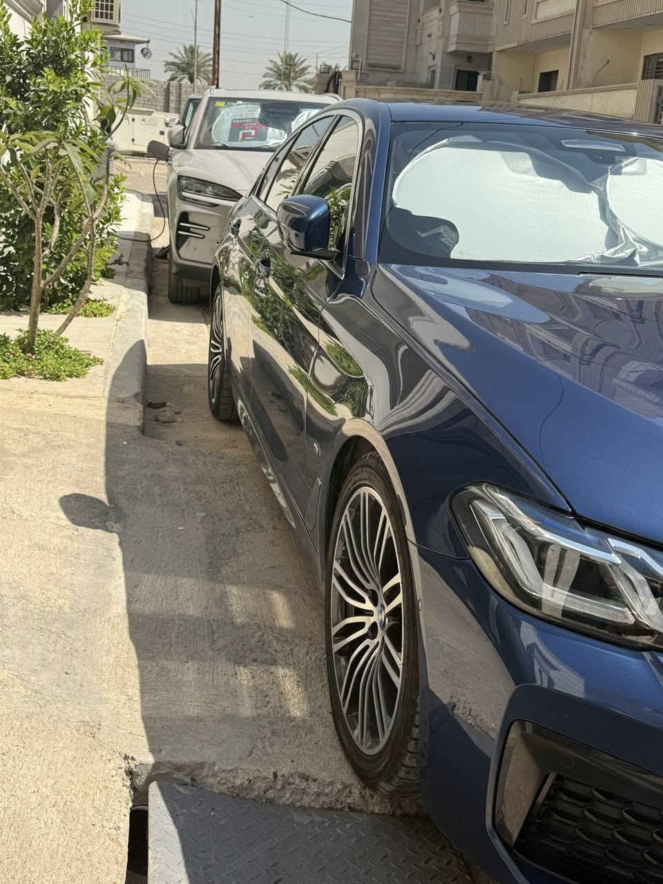 ملاحظه السياره مكفوله من الشخط
‏BMW  530 M Pakage    2022

‏ اوربي وكاله المانيا 
عل ايدي جايبها 
ماشيه حاليا ٥٧ الف كيلو متر 

‏‎     ضمان انتربول  2  بصمه
    
‏‎سيارة كلين كلين بدون ضرر   بدون صبغ مكفول كفالة عامة

‏‎رادار  كبير    مسافة طريق 

‏Auto park  

‏‎تايارات جديد 

‏‎داخل مشمشي بلادي

‏‎كشنات m pakage 

‏‎داتاشو
‏‎حساس 360
‏‎كشنات تدفئه 

‎لايتات ليزر متحرك مع ستيرن
‎مرايات  رادار

‏‎
Auto stop امامي و خلفي 
‎داخل 10 الوان ليد 

مكانها جادرية 
   
‎  سعر   385 ورقه مجال بسيط 
***********
