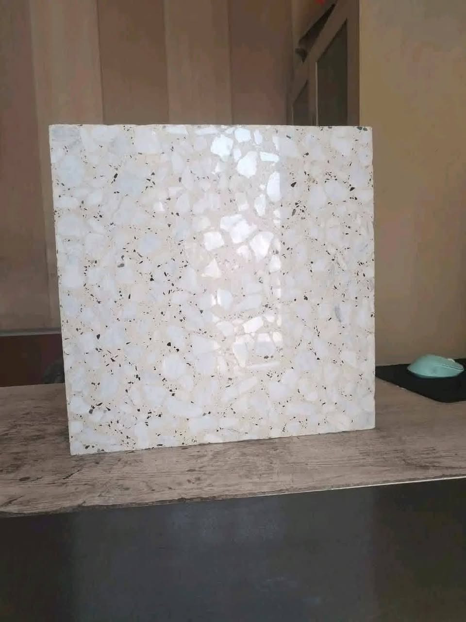 سلام عليكم
اللهم صل على محمد وال محمد 
يتوفر 
#بلوك درجه اولى سعر الاف 530 بمكانه
#كاشي كل النقشات كل لون وسعره 
#مرمر كل النقشات كل لون وسعره 
#شتايكر كراجات 
خدمة توصيل لكل المناطق
العنوان الرميثه لشارع العام قرب محطه ادبيس عمود 302
***********0... واتساب
