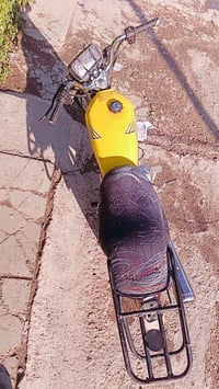 دراجة ايراني للبيع خمسة كير  مكينة سونلنك مصارلي سبوعين من شديتهة  بدو...