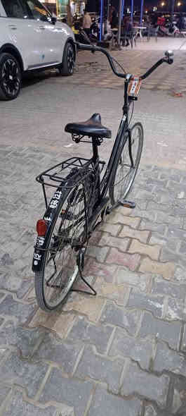 باسكل بناتي حجم 26 مديل 2018 باسكل نضيف يخبل نضافته 95 سعر 120 وبي مجال حك الجيه الناصريه مركز  رقم الهاتف ***********
