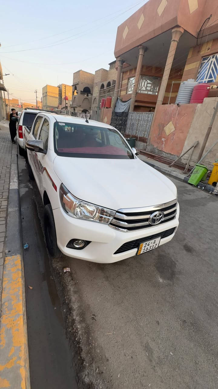 السلام عليكم افلاونزه كاز ١٧ كير عادي بيه ضربه بلغده الامامي والبنيد والمدكر والباب مصبوغ مصبوغ سياره كامله ما ناقصه اي شي كير مكينه حداديه تبريد بلكفاله رقم دهوك الجديد سنويه لل٢٨ مكاني بصره قبله
السعر ١٨٥ ورقه
***********
