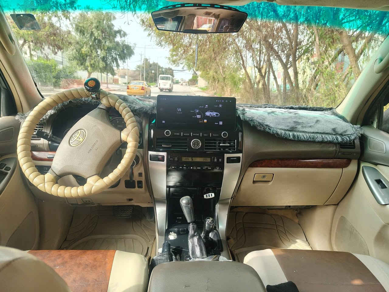 السلام عليكم  سيارة برادو موديل 2009 سته سلندر مصبوغة عام حادثها بجم بيها لغد وبيها معجون  سيارة حلوة وكاعدة واحلى من الصور مكينة وكير مكفولات طغم تايرات جديد  موصفاتها معروفة vx سنوية وهزة جديدة تحويل مباشر ما اسوي وكالة رقمه بغداد دولي صاحبه بالموصل البيع نقد فقط  بدون مراوس  السعر 135 ورقة وبيها مجال  للستفسار الاتصال_مكاني الموصل
كورك***********
اسيا***********
